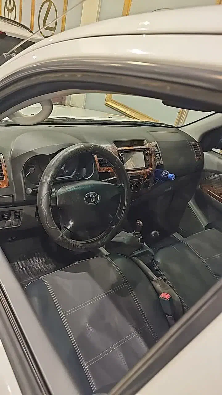 تویوتا هایلوکس ۲۰۰۹|خودرو سواری و وانت|مشهد, فلسطین|دیوار