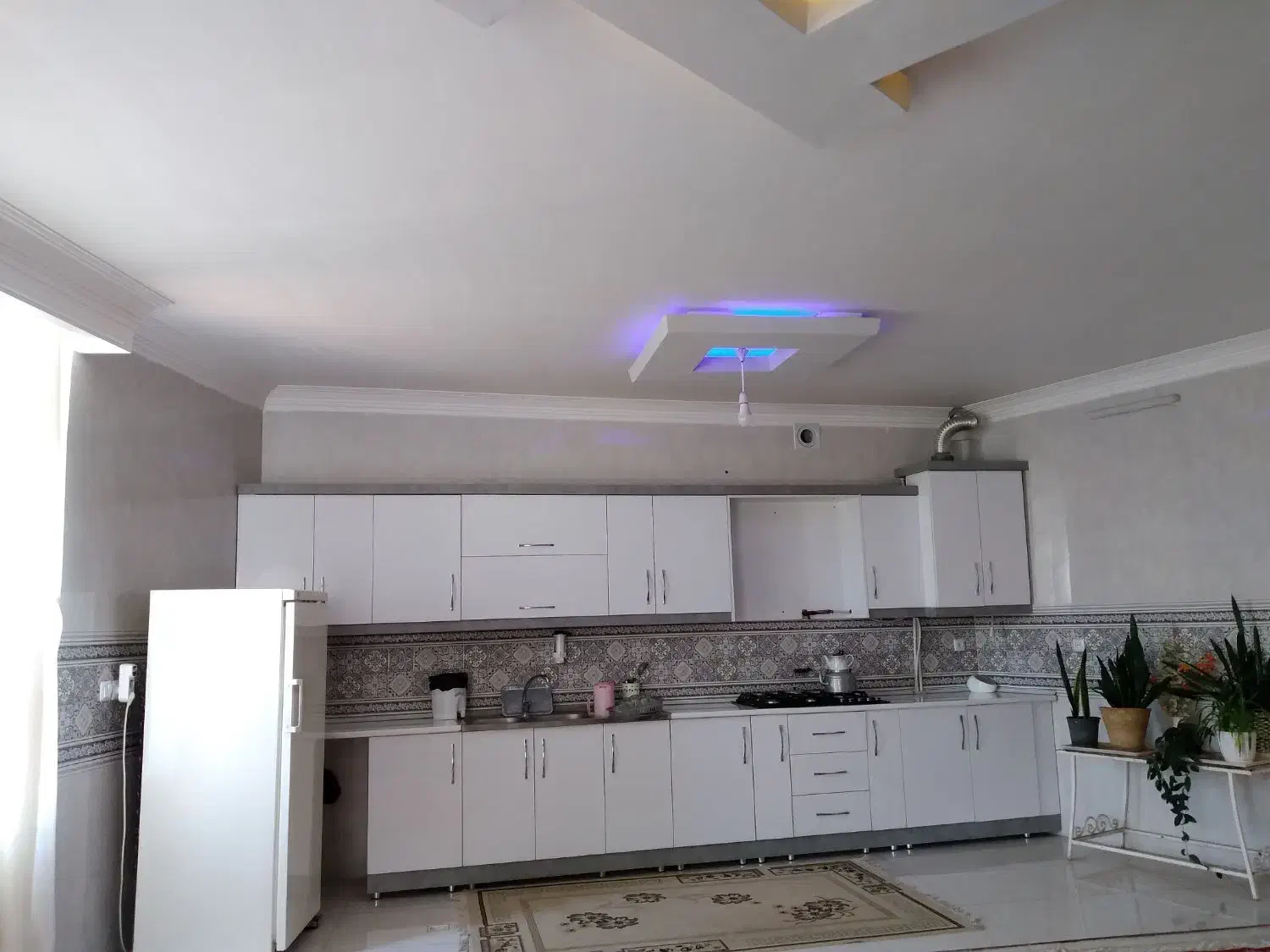 سوئیت ویلایی|اجارهٔ کوتاه‌مدت آپارتمان و سوئیت|نیشابور, خیام|دیوار