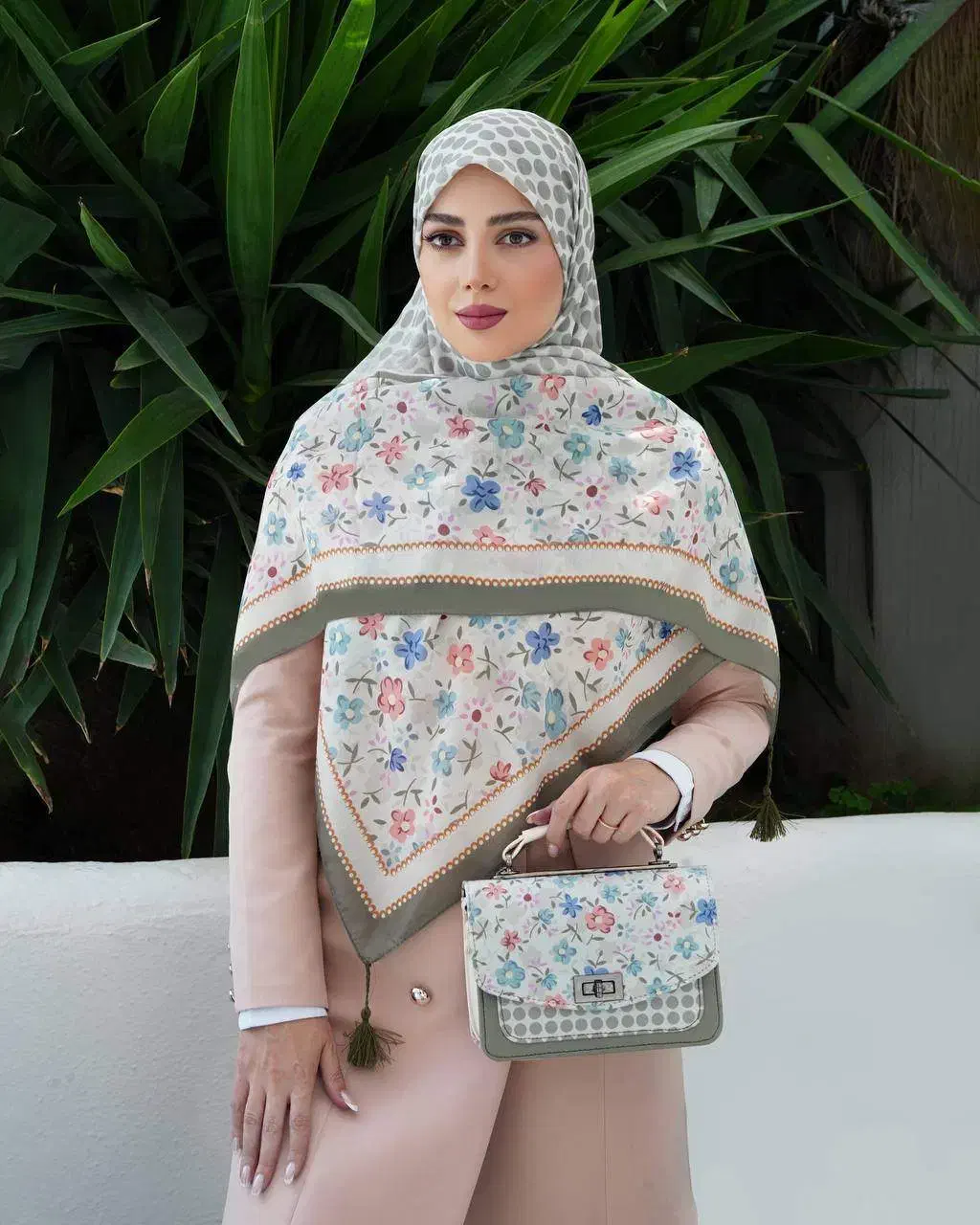 ست کیف و روسری نخ اعلا، در رنگها و طرح های متنوع|کیف، کفش، کمربند|ری, فیروزآبادی|دیوار