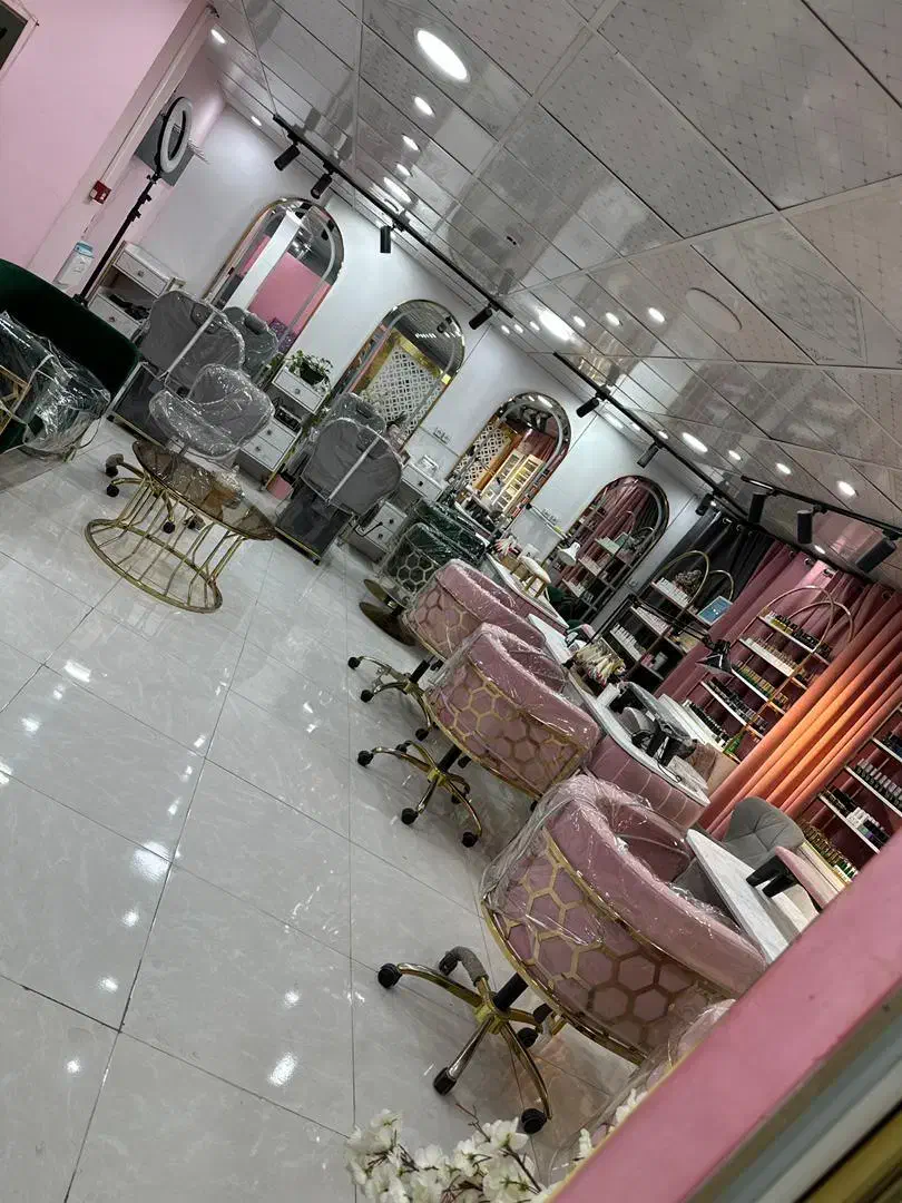 تجهیزات سالن زیبایی|آرایشگاه و سالن‌های زیبایی|اهواز, کوی باهنر|دیوار