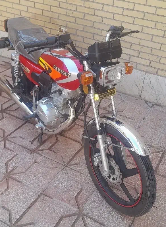 موتور ۲۰۰ پرواز ۱۴۰۳/۱۲|موتورسیکلت|لنجان, |دیوار