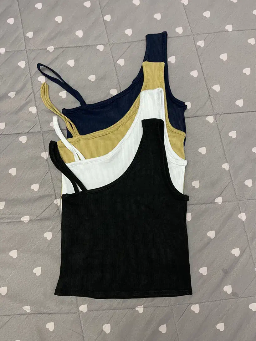 کراپ تاپ،بادی|لباس|هشتگرد, شهرک بعثت|دیوار