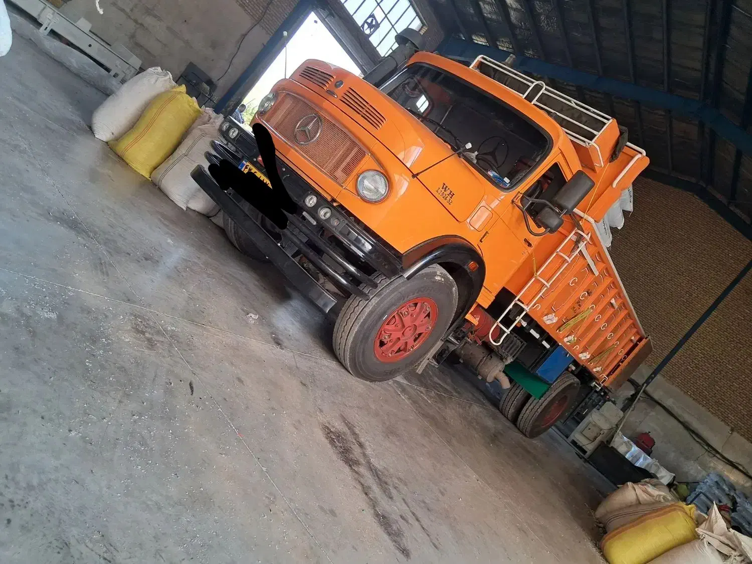 تک بنز ۱۴۰۲|خودرو سنگین|سبزوار, شهرک صنعتی فرودگاه|دیوار