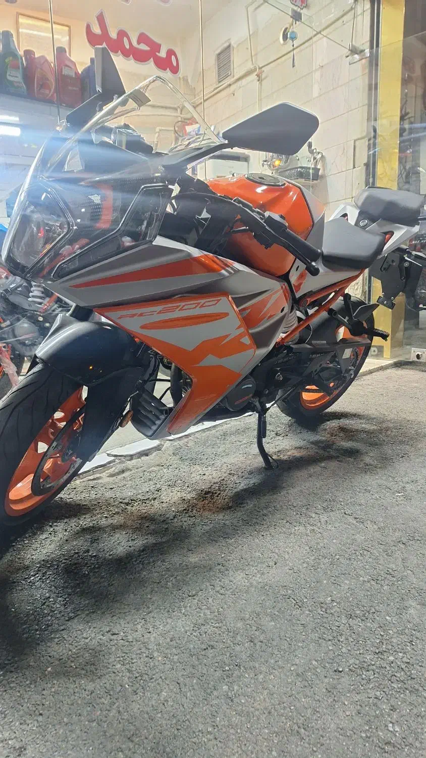 کی تی ام ریس 200 مدل ۱۴۰۲  صفر ktm 200 شرایطی|موتورسیکلت|تهران, نیروی هوایی (پیروزی)|دیوار