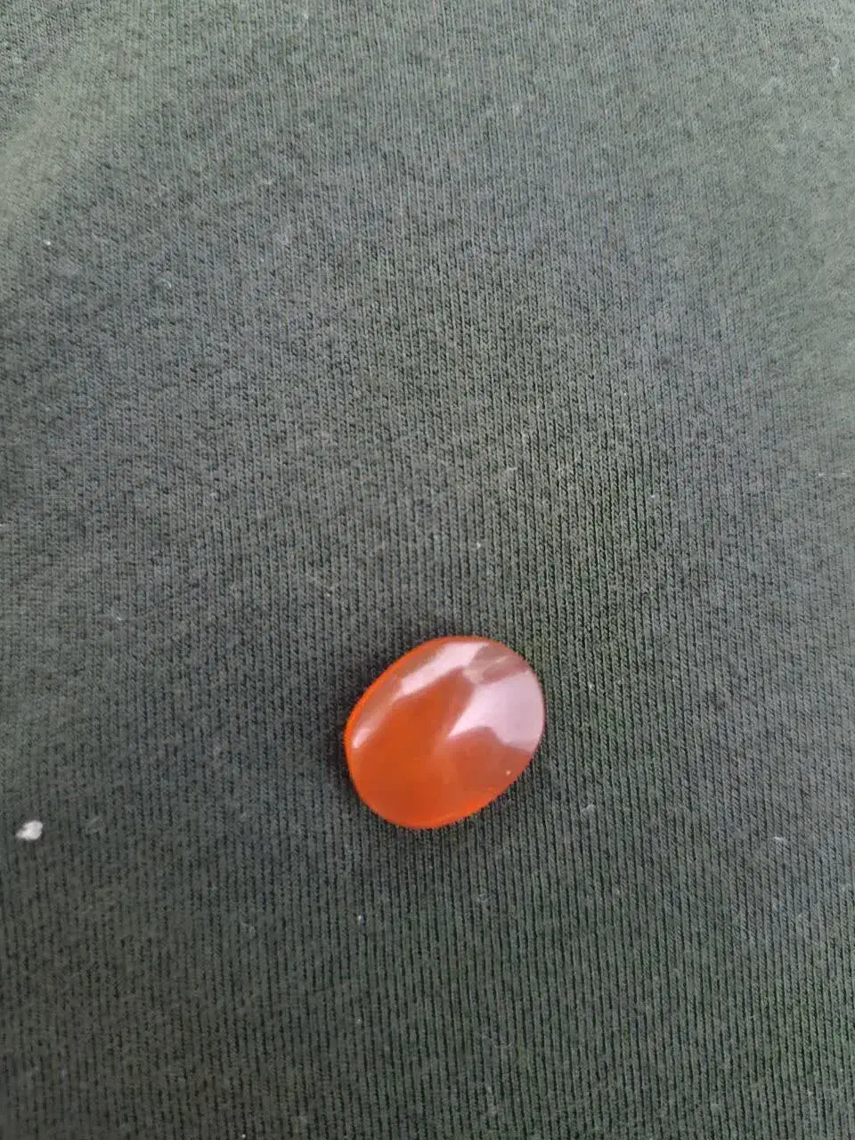 عقییق یمن پرتغالی|جواهرات|قم, نیروگاه|دیوار