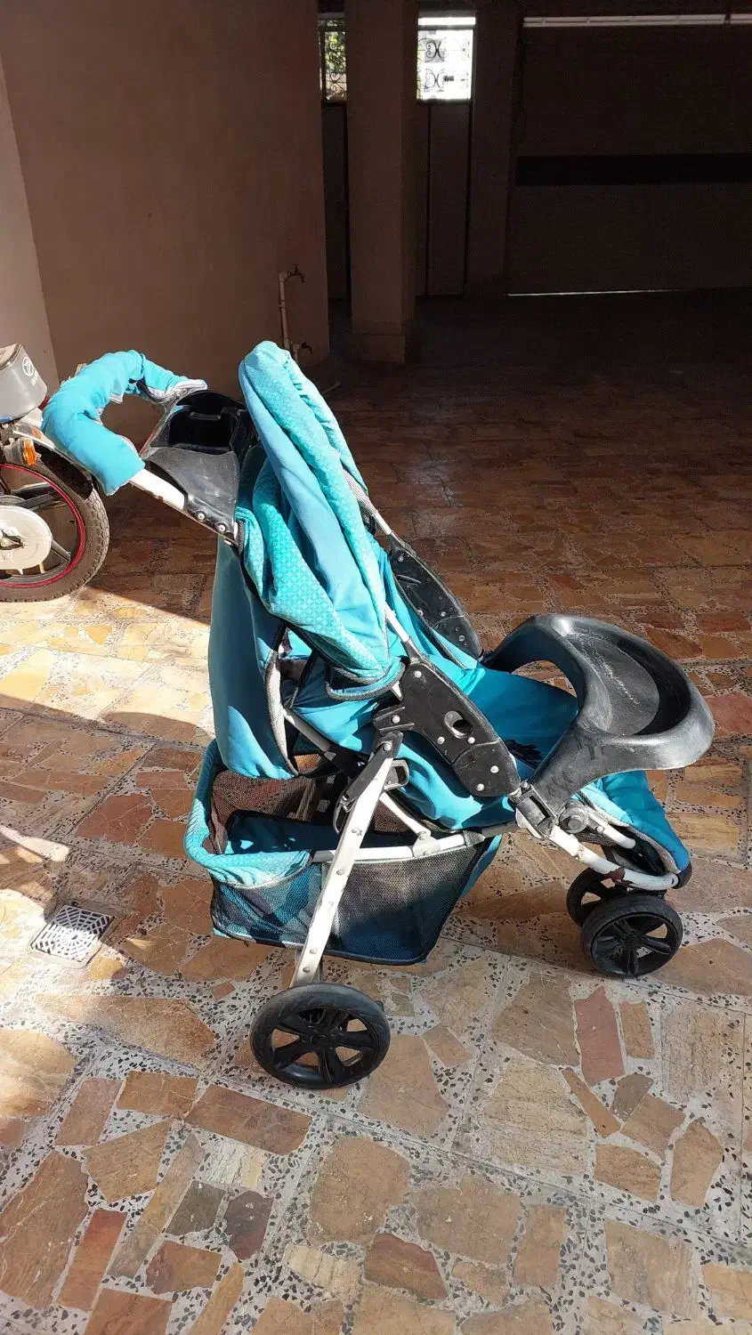 کالسکه سه چرخ|کالسکه و لوازم جانبی|فومن, |دیوار