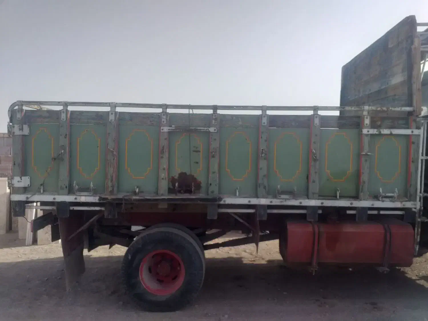 خاور ۶۰۸|خودرو سنگین|هرند, |دیوار