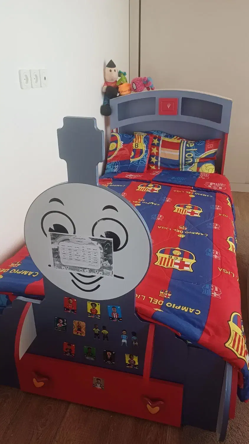 تخت خواب قطاری نو و سالم|تخت و صندلی بچه|مینودشت, |دیوار