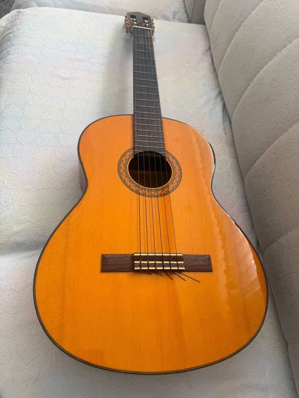 گیتاریاماها C70|گیتار، بیس، امپلیفایر|رشت, باهنر|دیوار