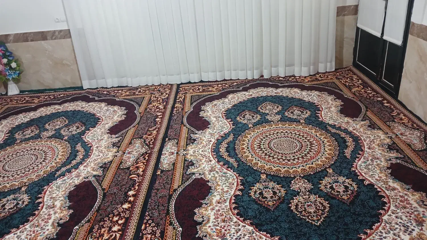 دو عدد قالی ۳ در۴ درحد نو|فرش|بجنورد, |دیوار