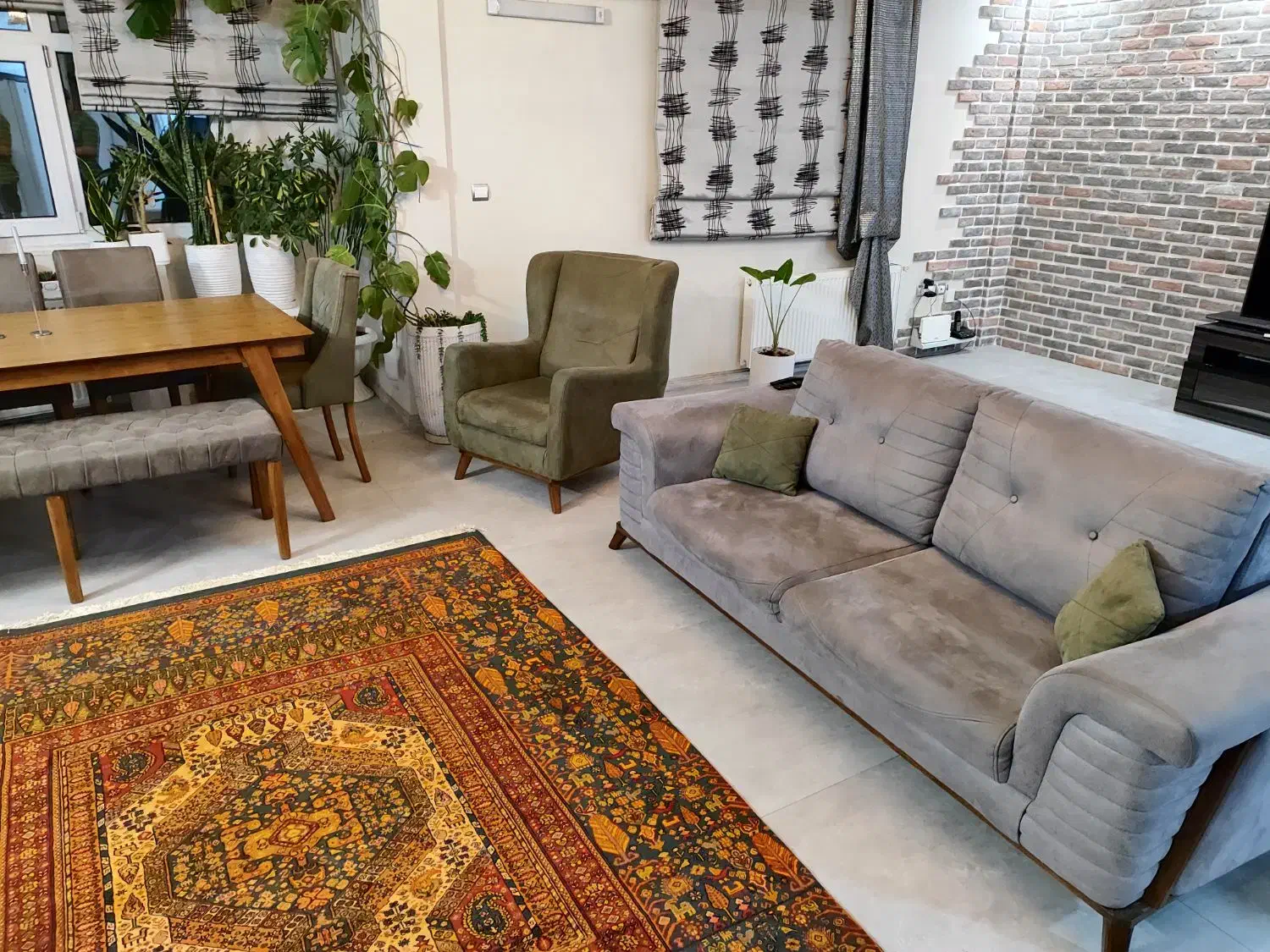 مبلمان ۷ نفره|مبلمان خانگی و میز عسلی|مشهد, چهارچشمه|دیوار