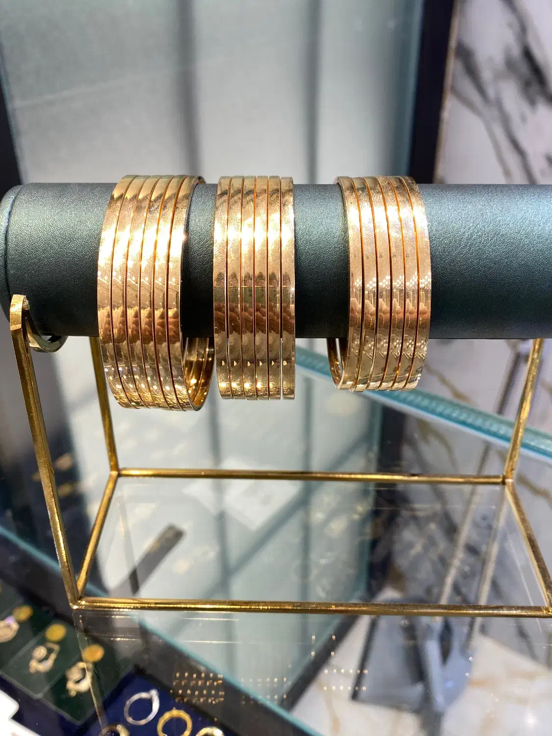 النگو ایینه ای بدون اجرت بدون مالیات|جواهرات|شیراز, شاهچراغ|دیوار