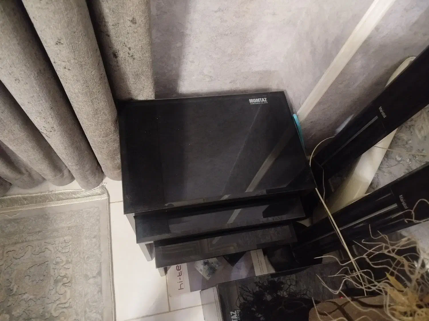 میزجلومبلی همراه ۳ تیکه|مبلمان خانگی و میز عسلی|رشت, معلولین|دیوار