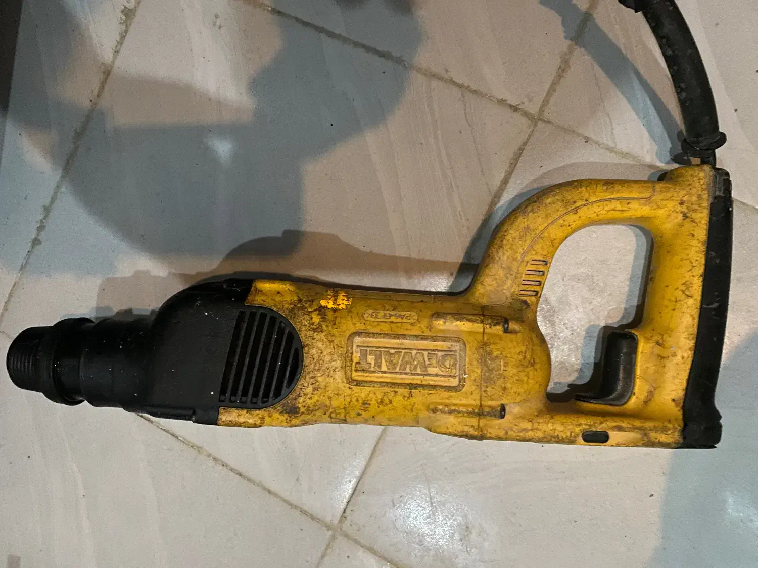 دریل چکشی و دریل انگشتی|ماشین‌آلات صنعتی|شیراز, زرهی|دیوار