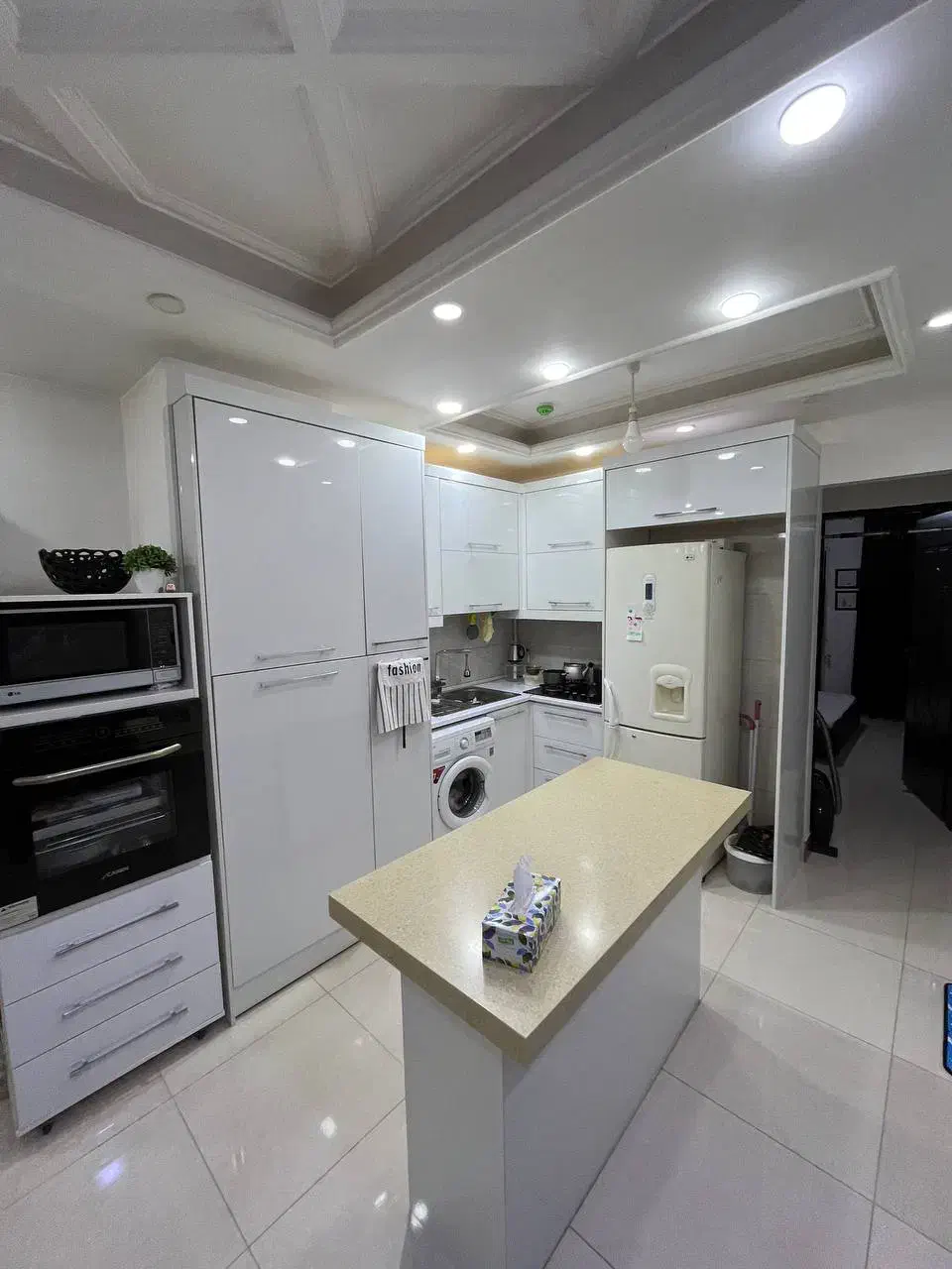 فروش آپارتمان ۶۷متری نوساز و بروز در خیابان نیما|فروش آپارتمان|لاهیجان, رجایی|دیوار