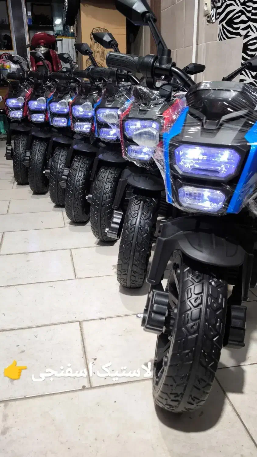 موتور بنللی کمک فنردار،بنز کولر دار،اقساطی باچک|اسباببازی|تاکستان, |دیوار