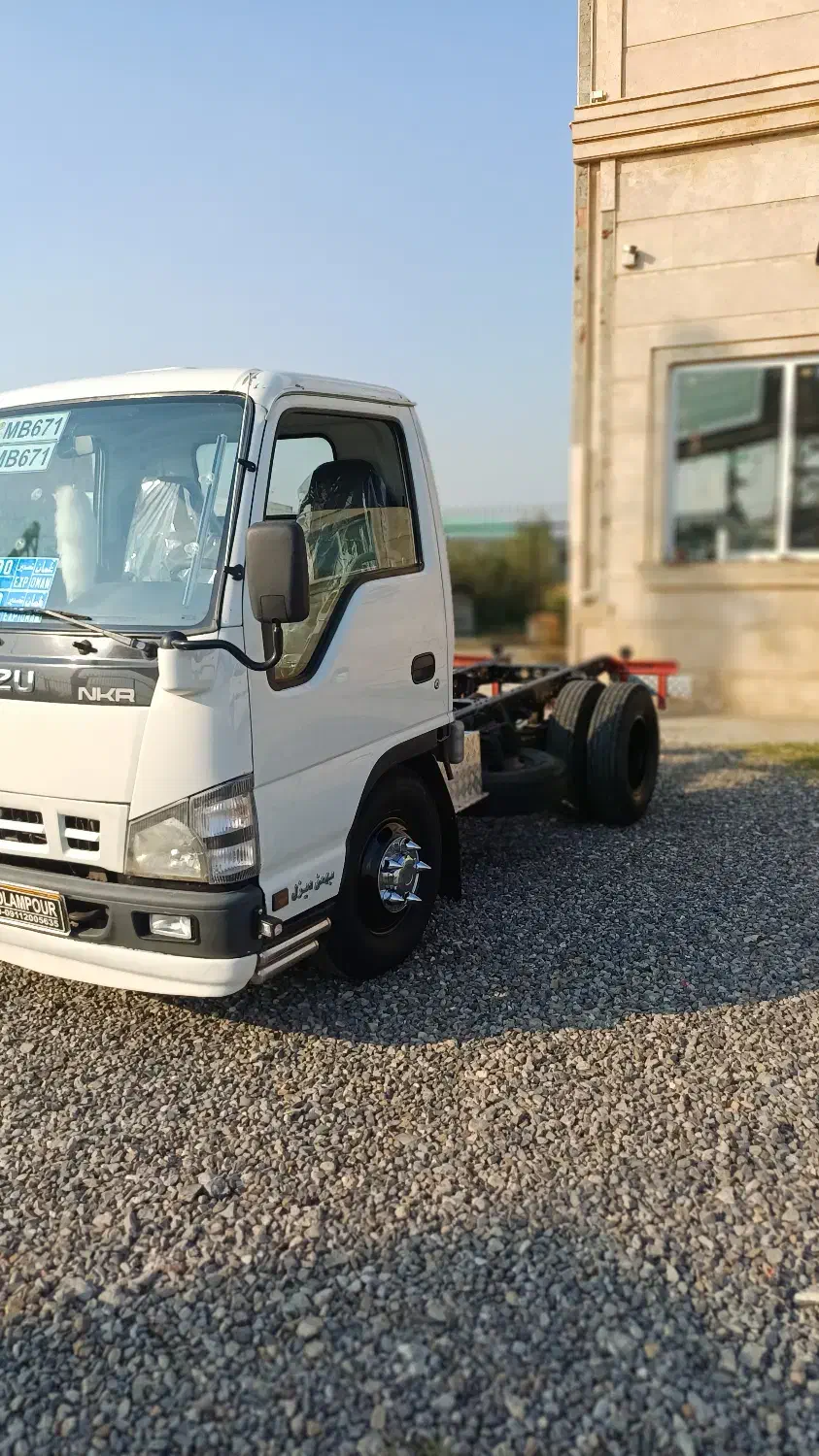 فروش ایسوزو ۵.۲۰۰ تن|خودرو سنگین|قائم‌شهر, |دیوار