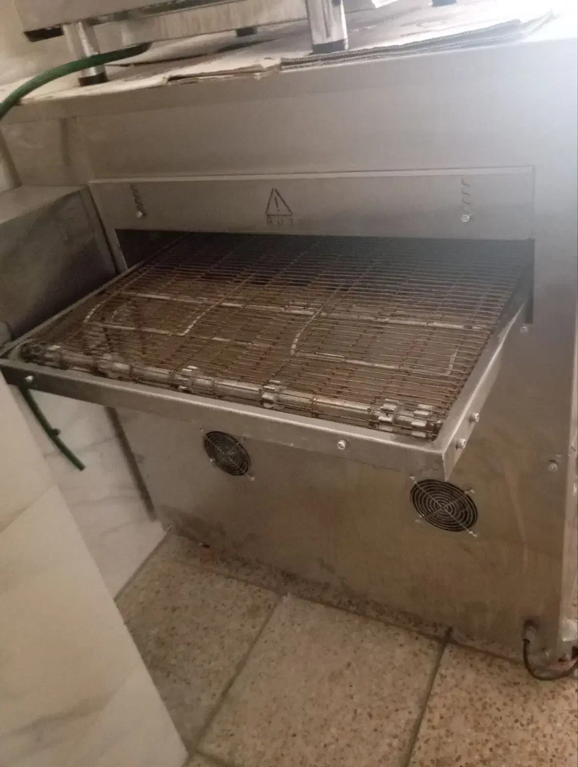 فر پیتزا ریلی دهنه۷۰ و گریل|کافی‌شاپ و رستوران|بهارستان, |دیوار