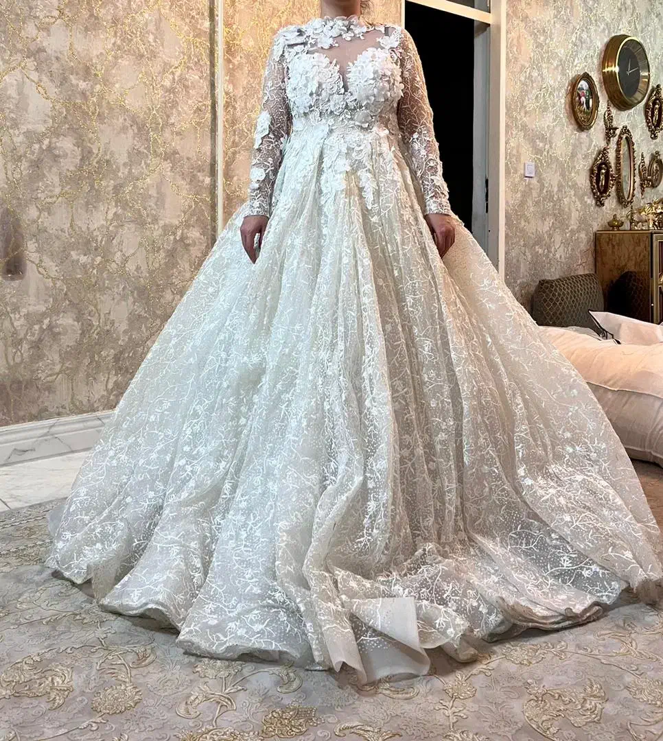 لباس عروس|لباس|دورود, |دیوار