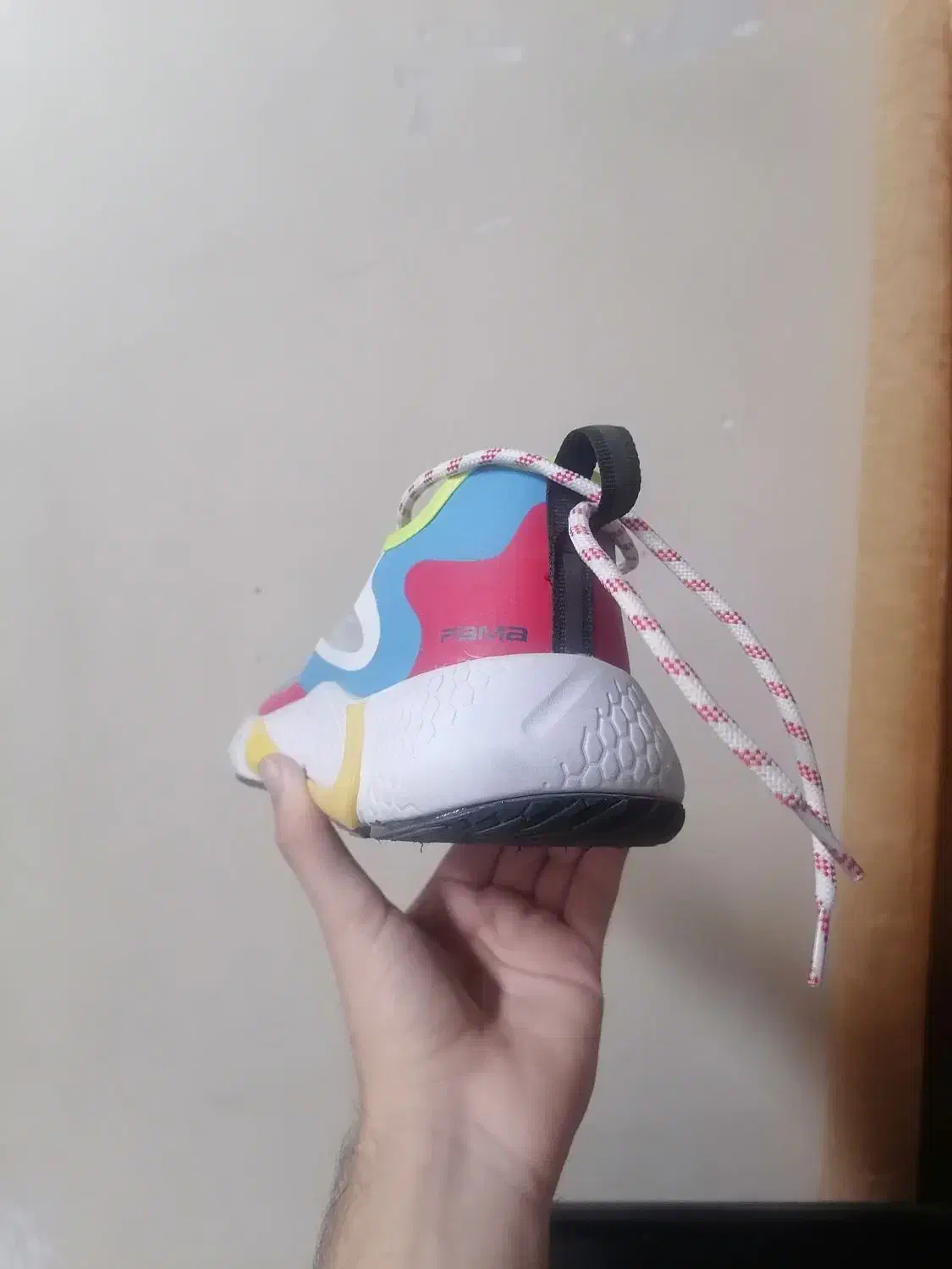 کفش اسپرت اورجینال رنگ خاص و کمیاب سایز ۴۳|کیف، کفش، کمربند|بیرجند, |دیوار