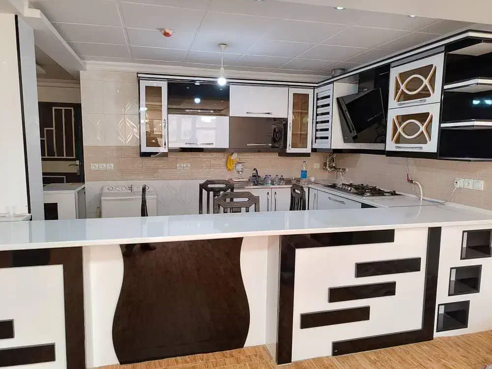 کابینت  در حد نو|مصالح و تجهیزات ساختمان|صدرا-فارس, فاز ۱|دیوار