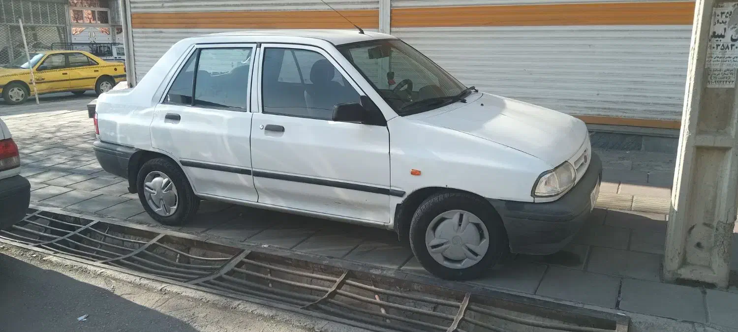 پراید۱۳۱ مدل۱۳۹۶ سفیدبدونه ترک|خودرو سواری و وانت|آبیک, |دیوار