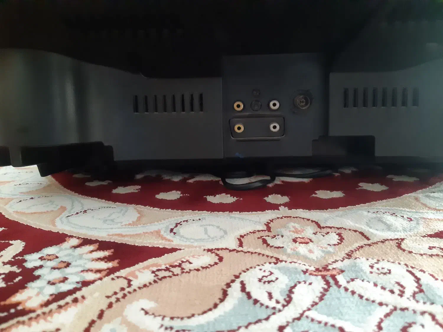 تلویزیون ۲۱ اینچ رنگی سامسونگ|تلویزیون و پروژکتور|خرمآباد, |دیوار