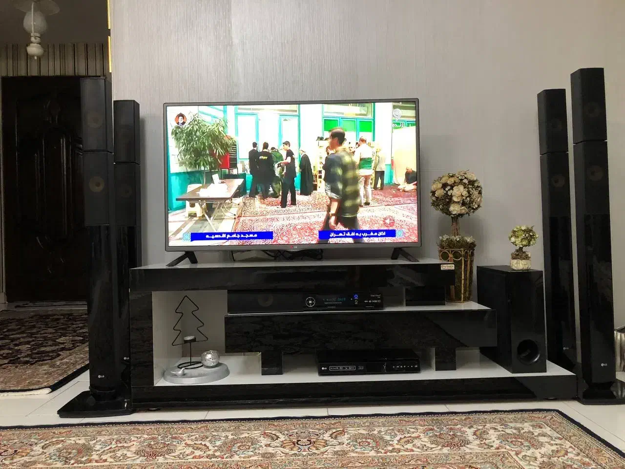 سینمای خانگی ال جی|سیستم صوتی خانگی|اندیشه, اندیشه فاز ۱|دیوار