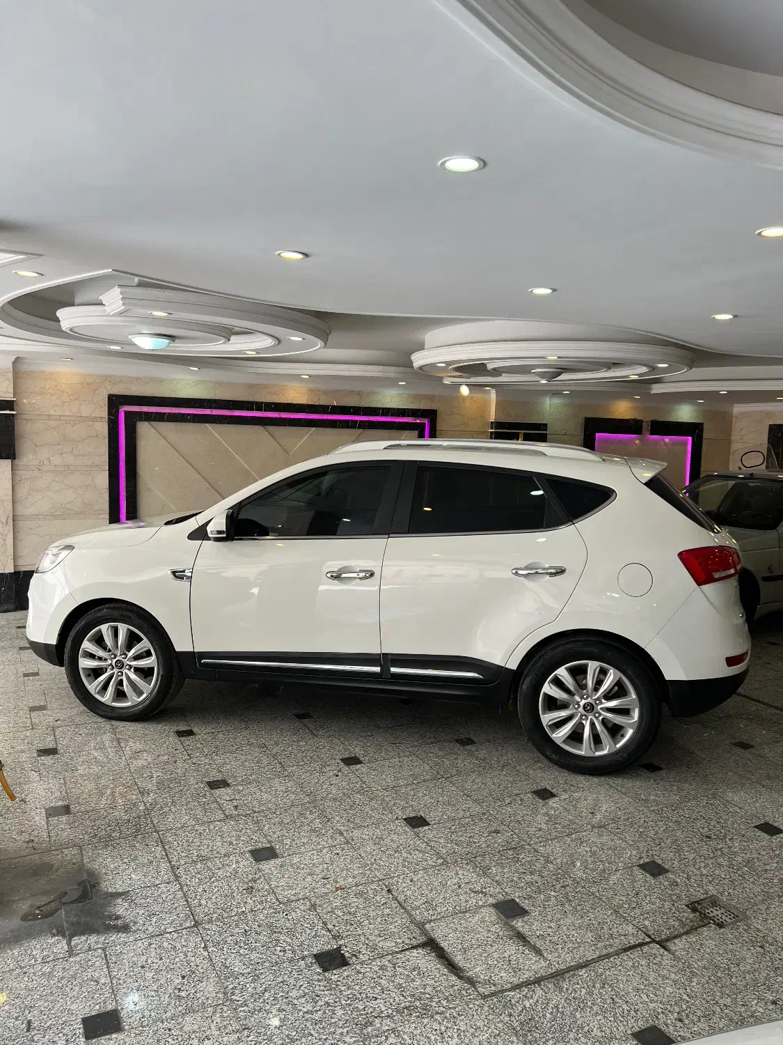 جک s5 ۲۰۰۰ مدل ۹۸ مشابه صفر|خودرو سواری و وانت|تهران, افسریه شمالی|دیوار