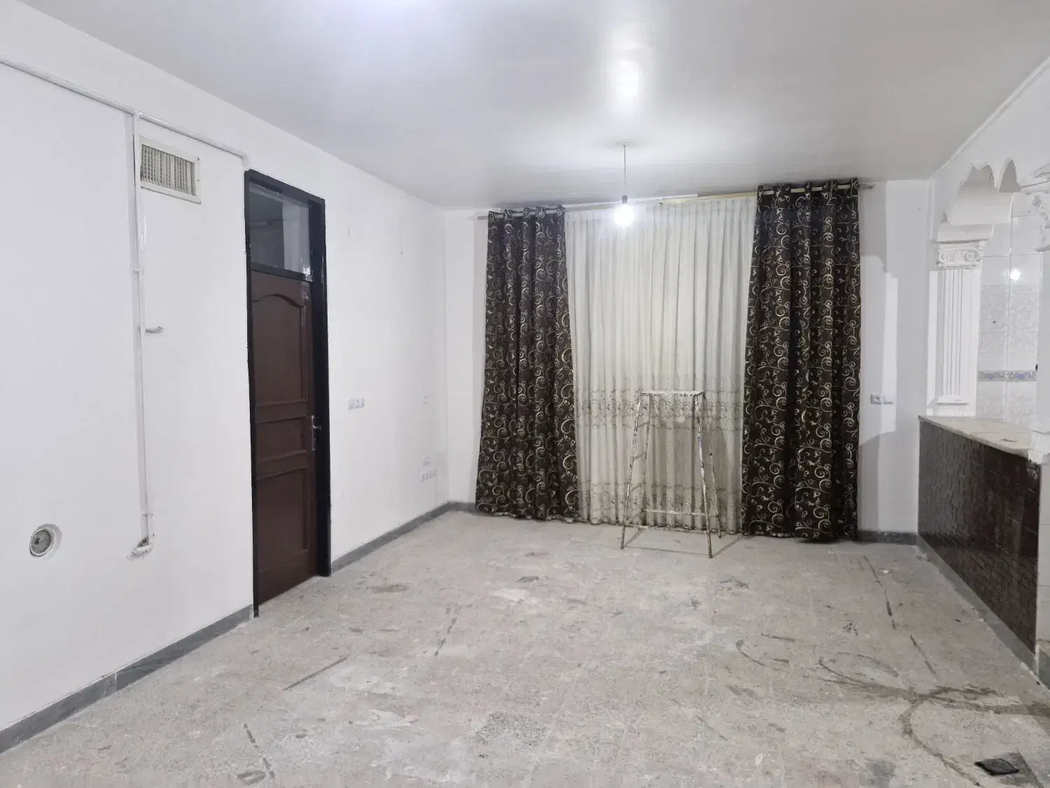 رهن کامل آپارتمان|اجارهٔ آپارتمان|مرودشت, بیست متری بیمارستان|دیوار