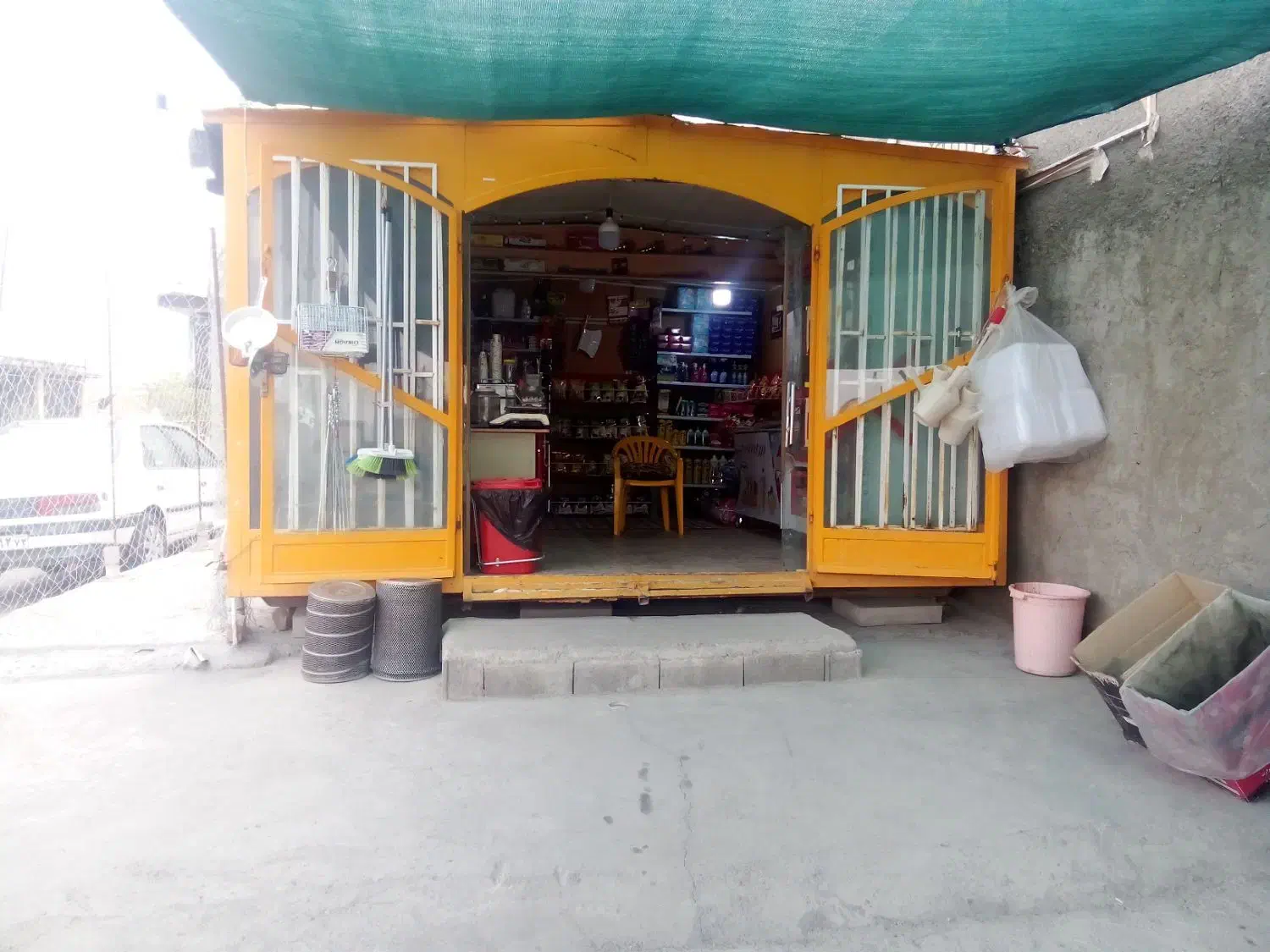 فروش زمین دارای کانکس دست ساز پنج در چهار.|فروش مغازه و غرفه|قطرویه, |دیوار