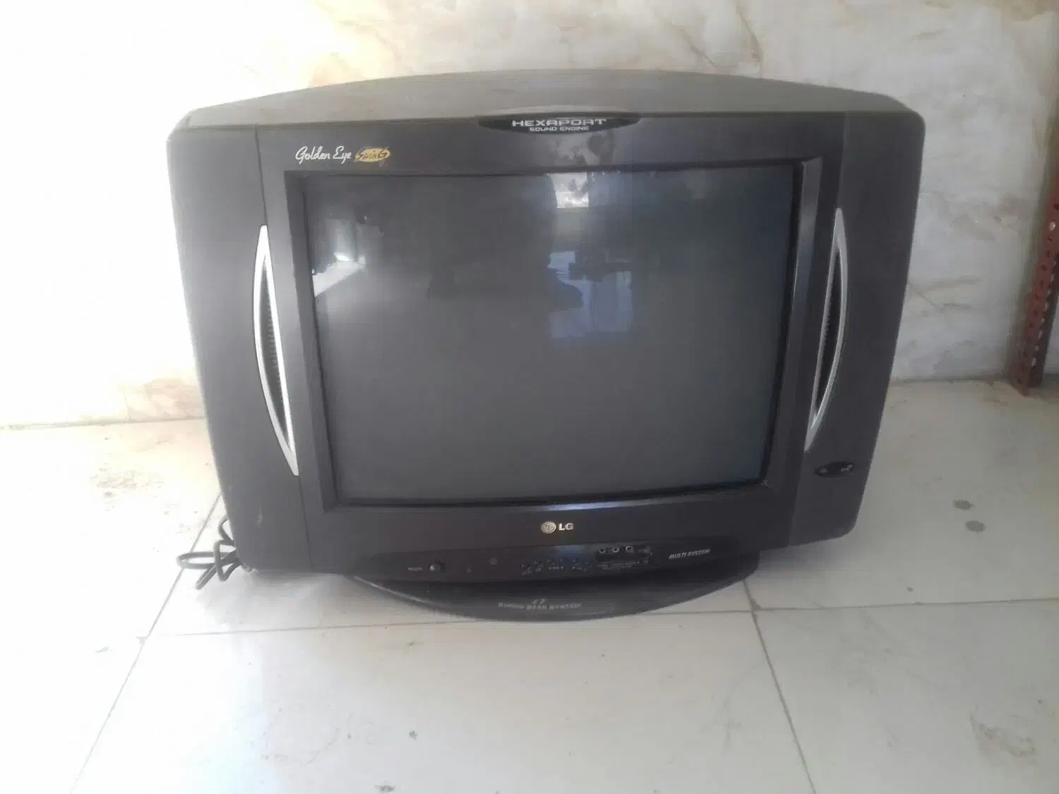 دودستگاه تلوزیون21و14اینچ الجی سالم|تلویزیون و پروژکتور|رزن, |دیوار