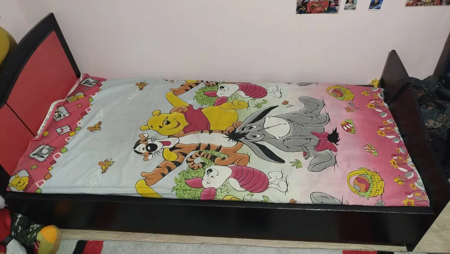 تخت یکنفره نوجوان ۱۸۰ در ۹۰ ظاهری مرتب|تخت و سرویس خواب|مشهد, کلاهدوز|دیوار