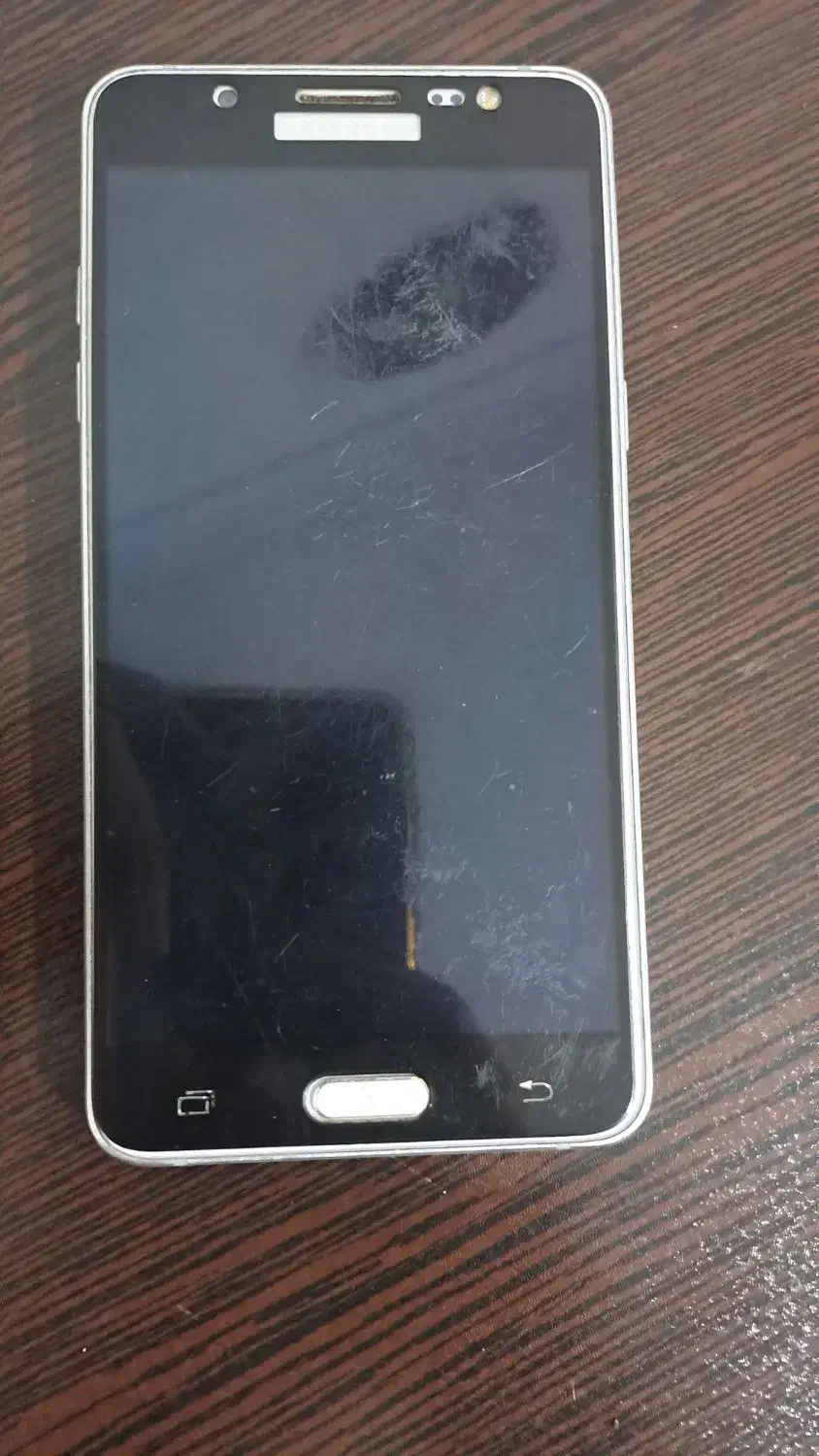 سامسونگ Galaxy J5 (2016) با حافظهٔ ۱۶ گیگابایت|موبایل|شال, |دیوار