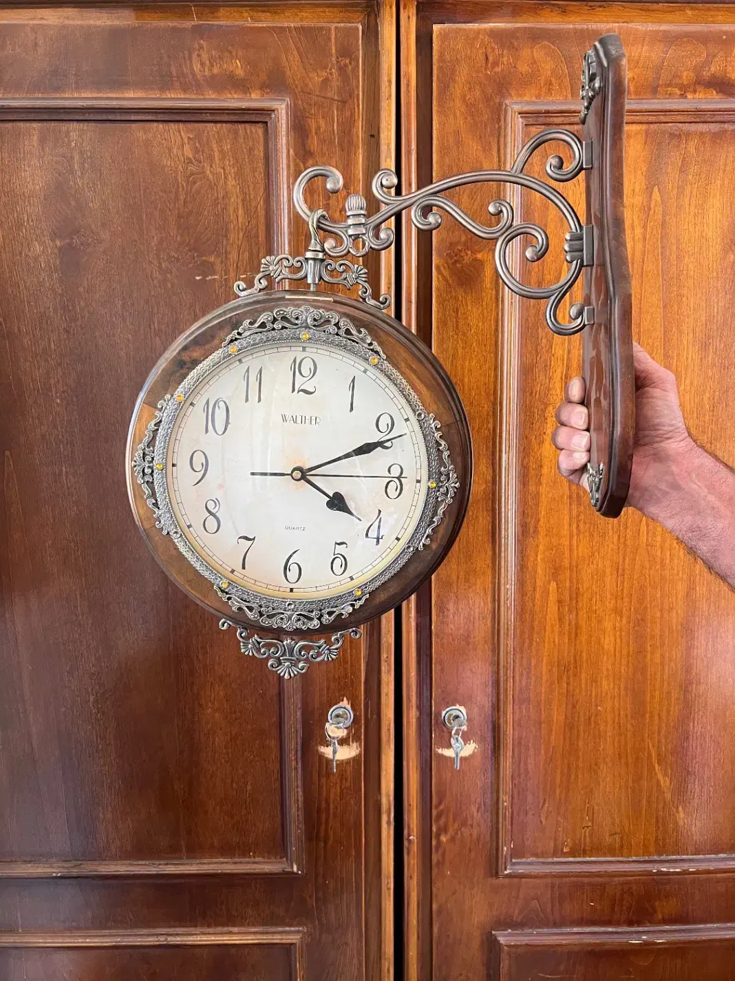 ساعت دیواری دو طرفه|ساعت دیواری و تزئینی|اصفهان, آبشار|دیوار