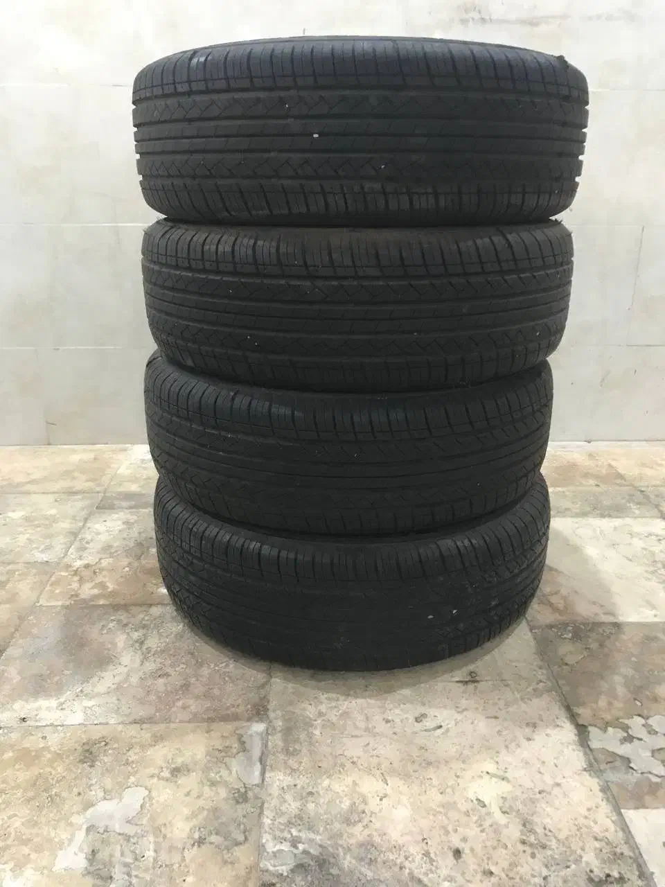 لاستیک کویر 215/60/17 صفر|قطعات یدکی و لوازم جانبی|ساری, |دیوار