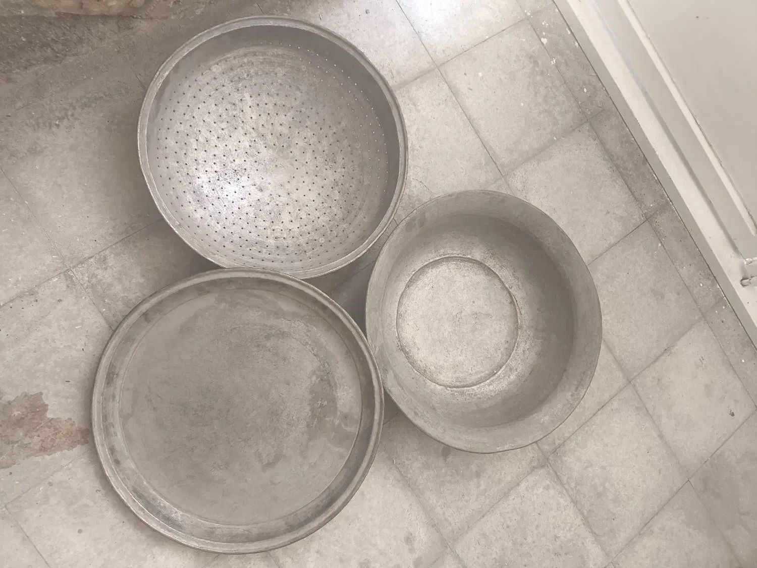 ظروف مسی|ظروف پخت‌وپز|شیراز, فرگاز|دیوار