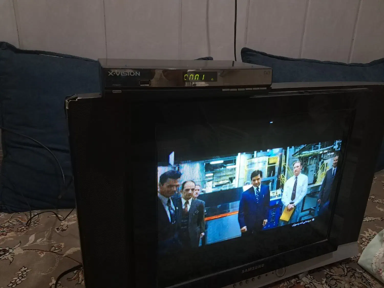 تلویزیون و دستگاه دیجیتال با هم ۱ میلیون تومان|تلویزیون و پروژکتور|قم, نوبهار|دیوار