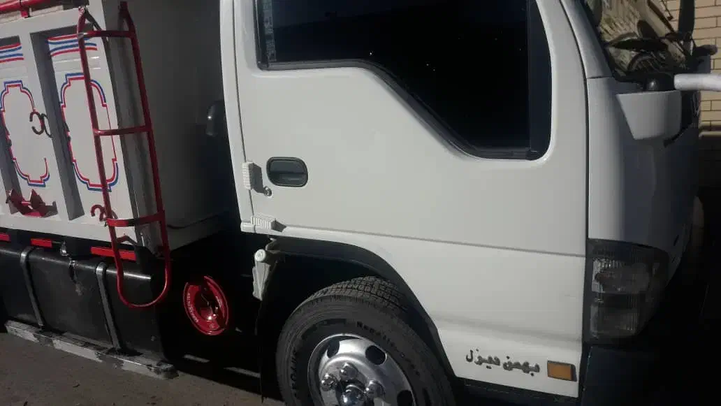 ایسوزو ۸۹|خودرو سنگین|بافت, |دیوار