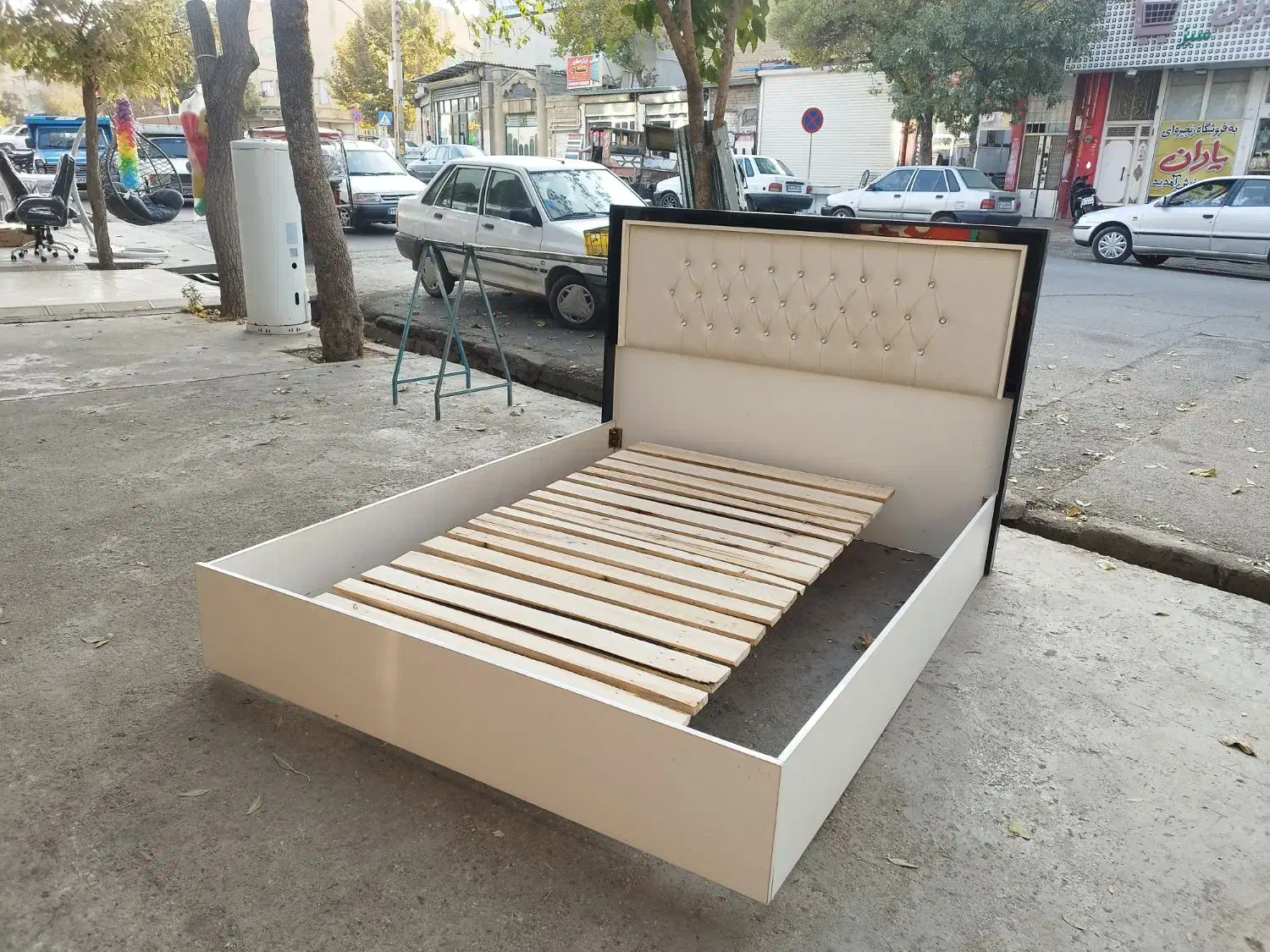 تختخواب دو نفره چوبی|تخت و سرویس خواب|بوکان, |دیوار