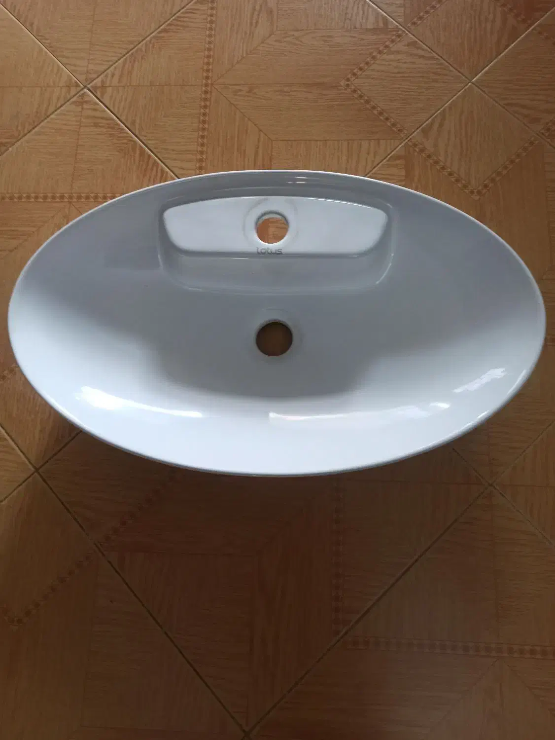 روشویی مارک لوتوس|لوازم سرویس بهداشتی|مشهد, رضاشهر|دیوار