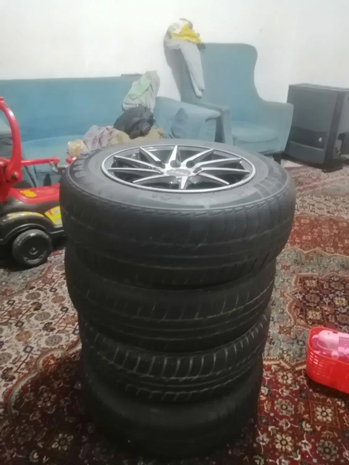 ۴حلقه لاستیک پراید سالم بشرط با رنگ اسپرت|قطعات یدکی و لوازم جانبی|زرقان, |دیوار