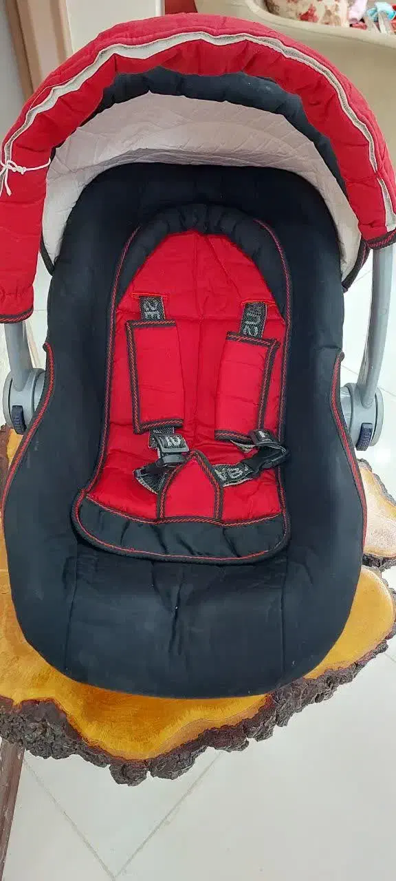 کریر|کالسکه و لوازم جانبی|اصفهان, بهارستان|دیوار