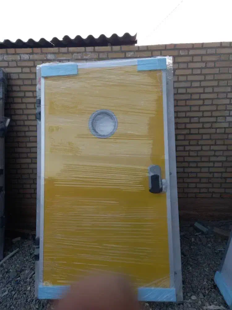 فروش انواع درب سرد خانه با بهترین قیمت و کیفیت|ماشینآلات صنعتی|رشت, حومه رشت|دیوار