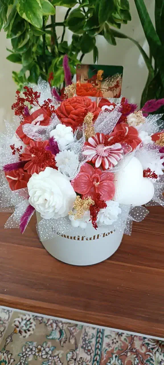 گل روز مادر|گل مصنوعی|شاهرود, |دیوار