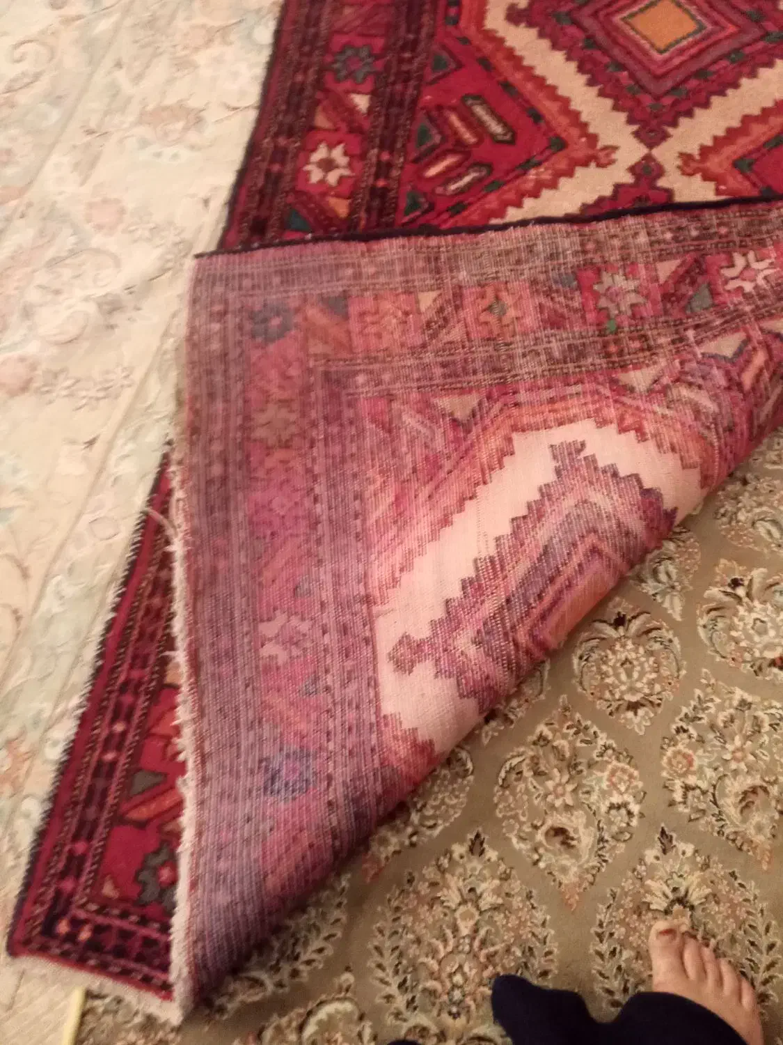 قالیچه و پادری دست بافت ۱۸۰ در ۱۱۰ و پادری ۹۰ در۶۵|فرش|ورامین, ورامین|دیوار