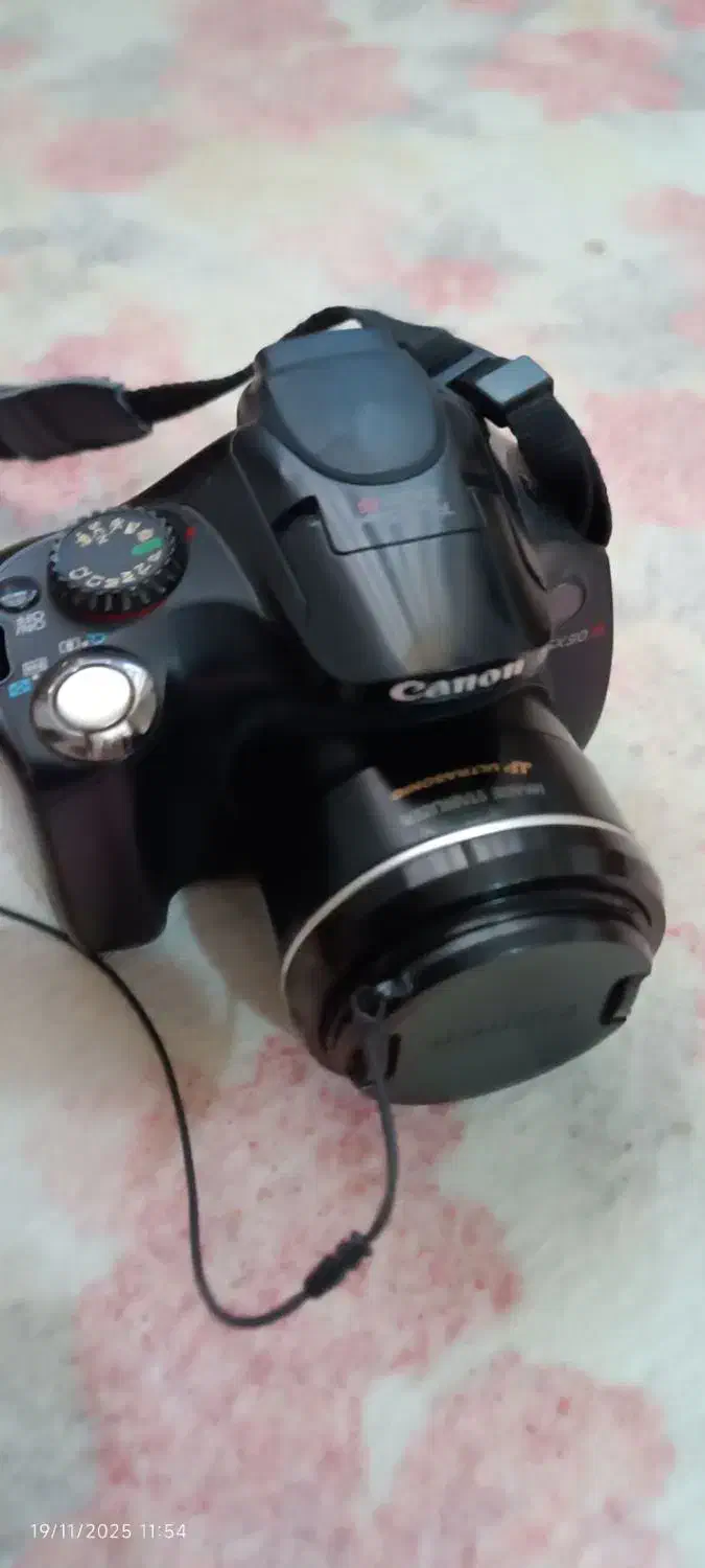 دو عدد دوربین  فروشی|دوربین عکاسی و فیلم‌برداری|آشخانه, |دیوار