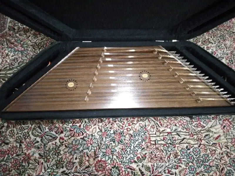 سنتور ماهور|سازهای سنتی|کرمان, |دیوار