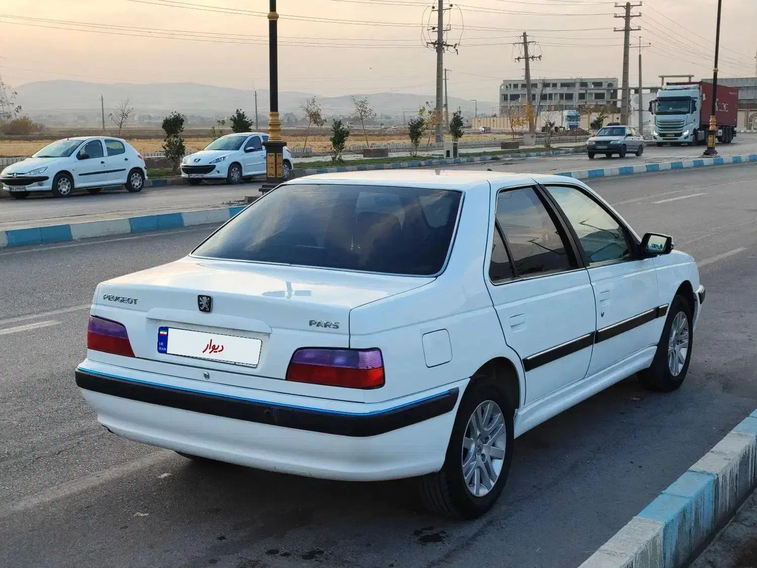 پژو پارس xu7p سفارسی|خودرو سواری و وانت|کرمانشاه, |دیوار
