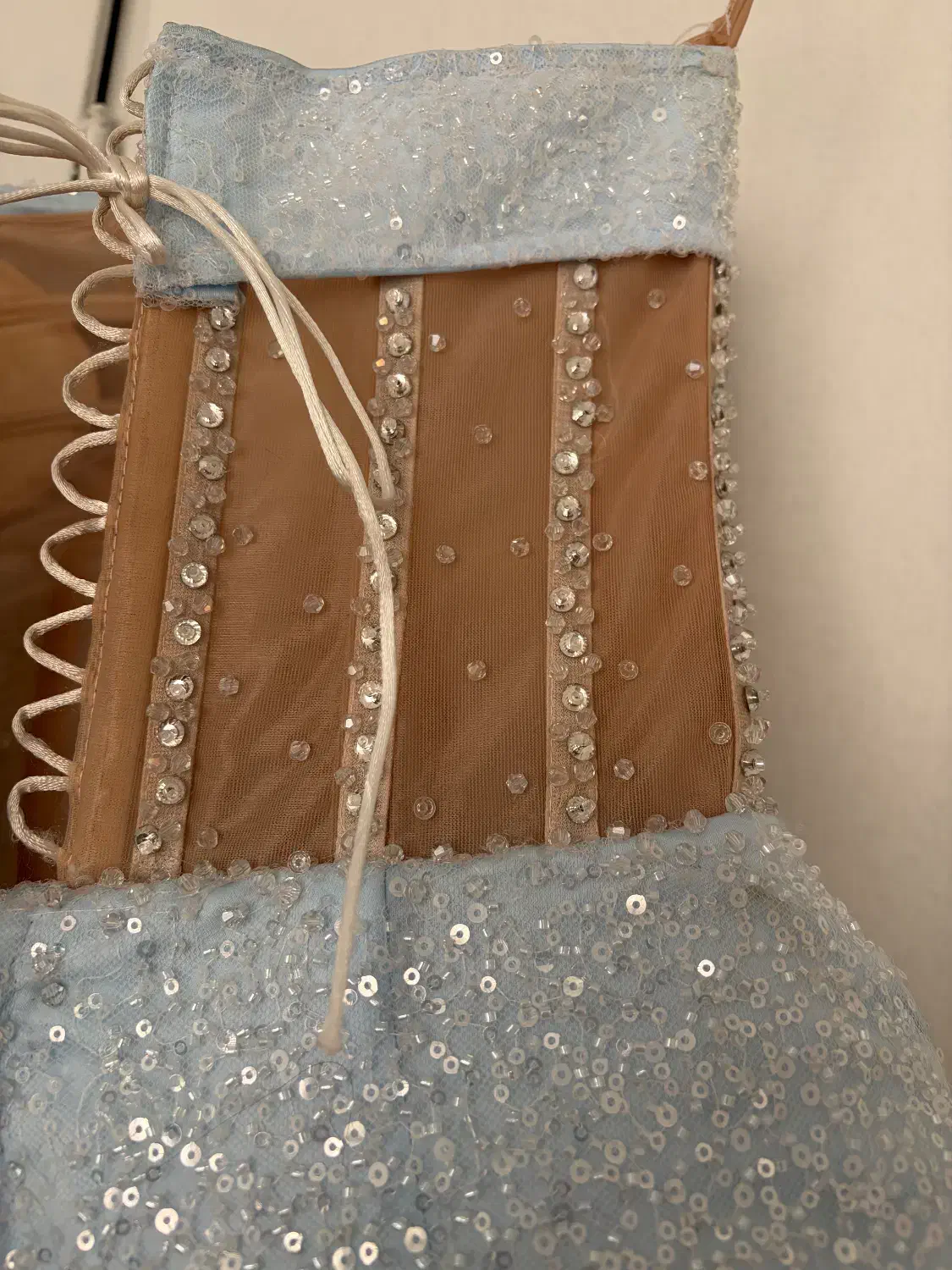 لباس مجلسی|لباس|تهران, آسمان|دیوار